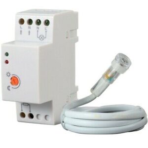 Relè Crepuscolare 16A 2 Moduli Din 220V con fotocellula